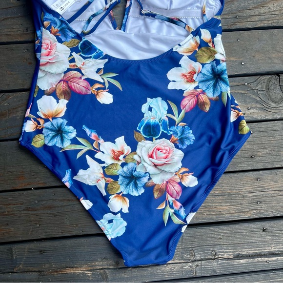 CUPSHE BLUE ONE PIECE FLORAL SWIMSUIT  SIZE XXL   NEW - Picture 4 of 10
